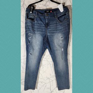 Torrid Medium Wash Distressed High Rise Skinny Jeans